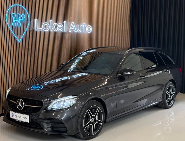 Mercedes C300 de AMG Line Night Edition stc. aut.