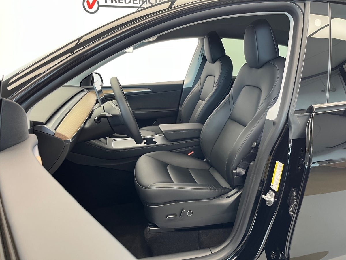 Billede af Tesla Model Y  Long Range AWD