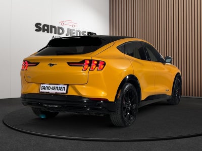 Ford Mustang Mach-E Premium Extended Range AWD Van