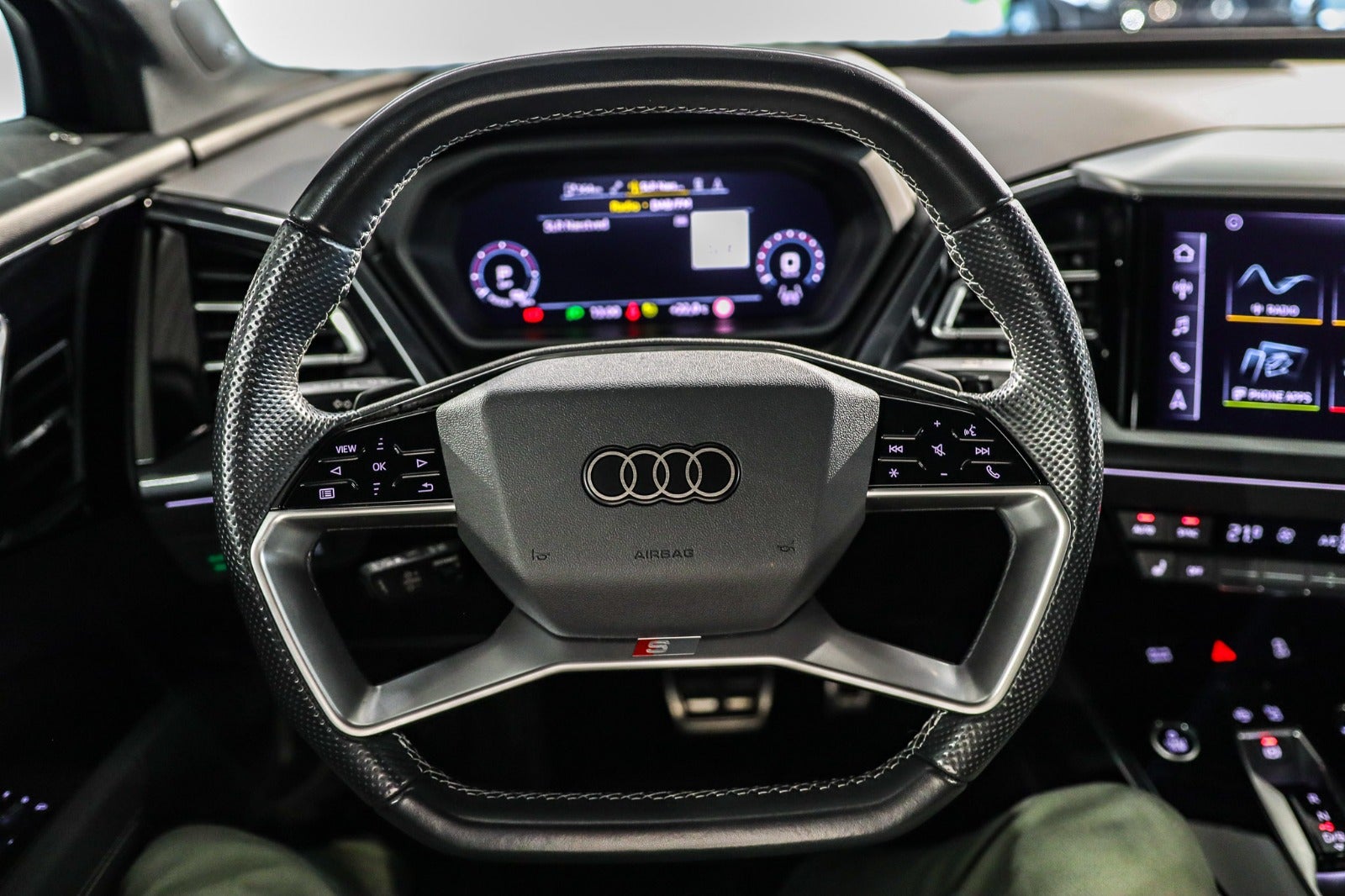 Billede af Audi Q4 e-tron 45 S-line Sportback quattro