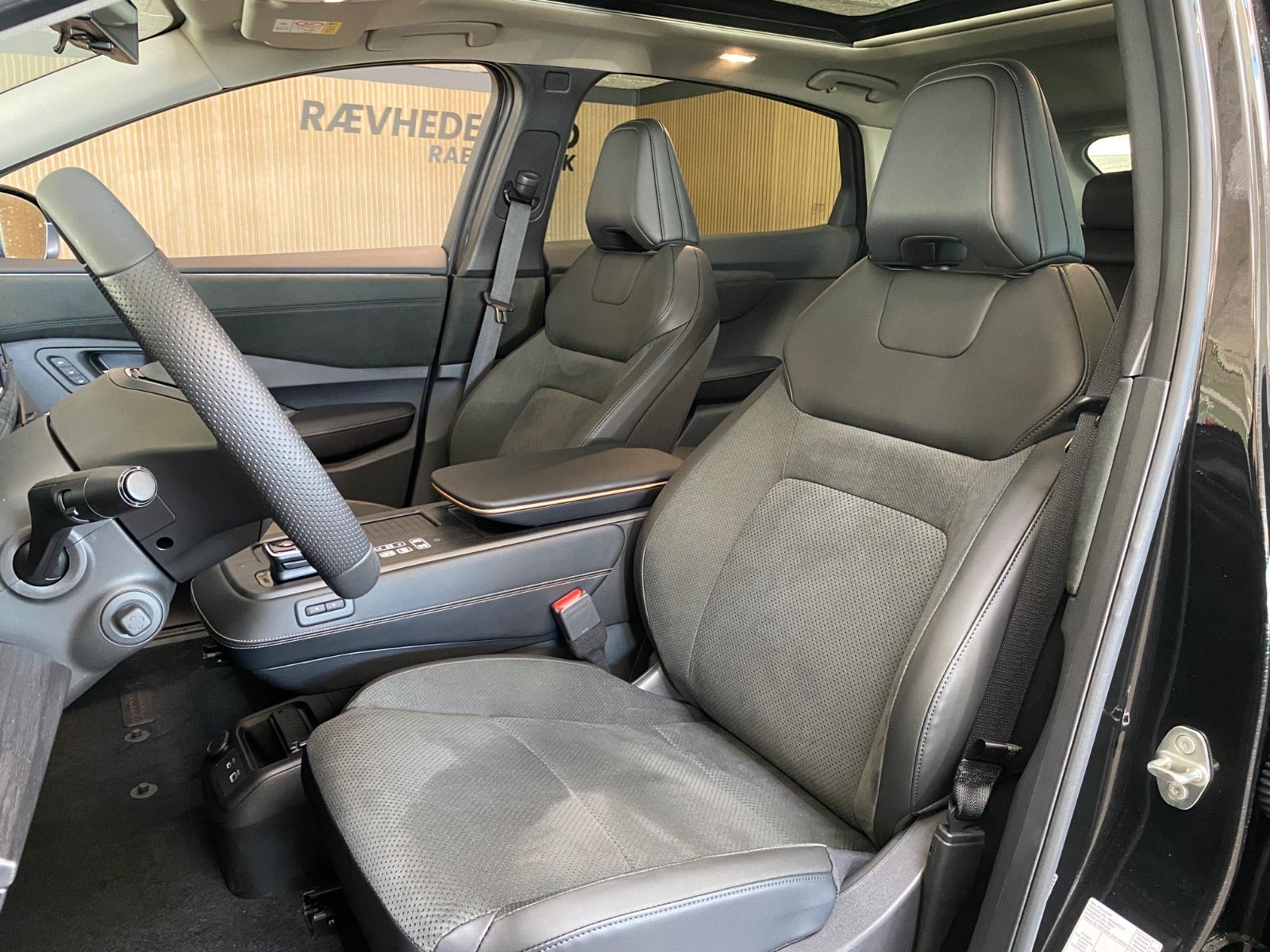 Nissan Ariya Evolve e-4ORCE – 7