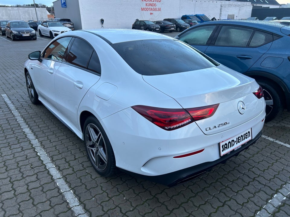 Mercedes CLA250 e AMG Line Coupé aut.