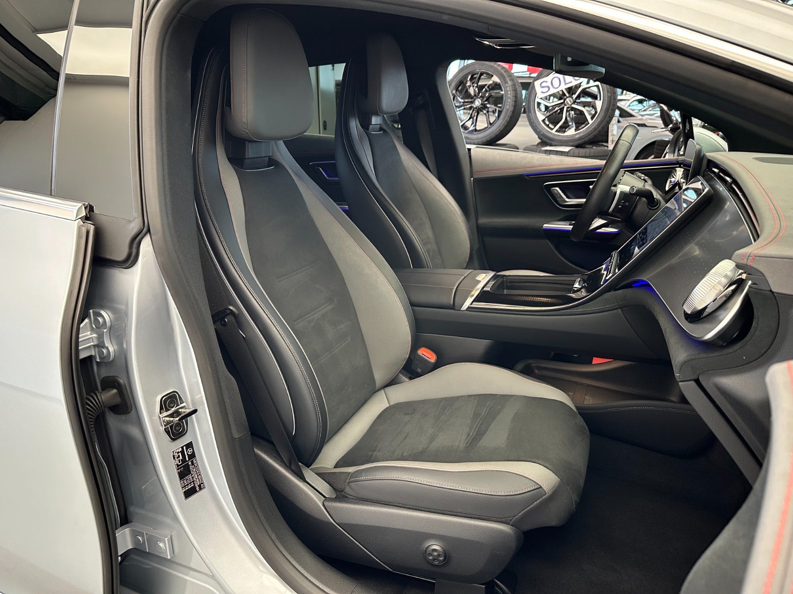 Billede af Mercedes EQE350  AMG Edition