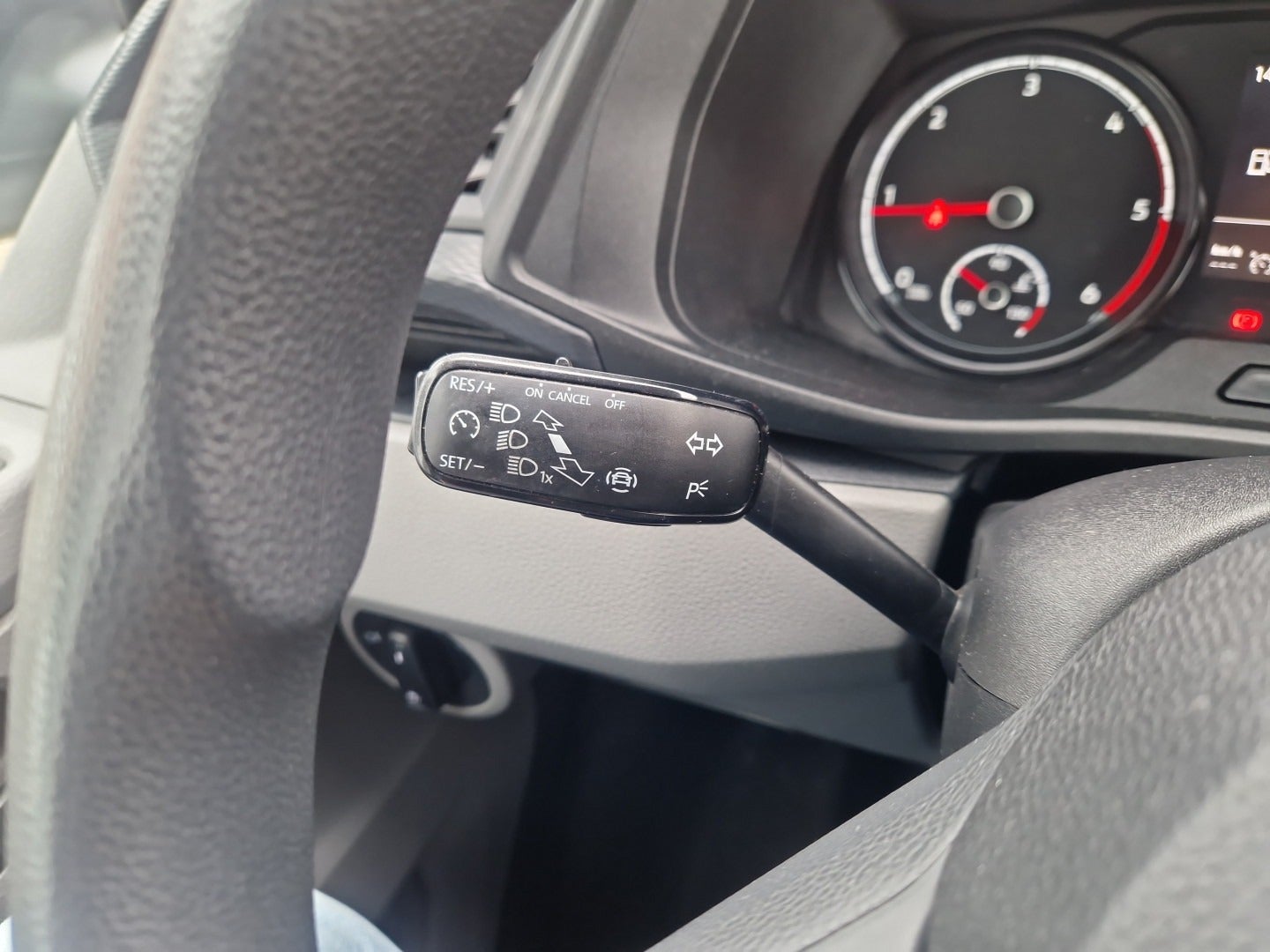 Billede af VW Transporter 2,0 TDi 110 Kassevogn lang