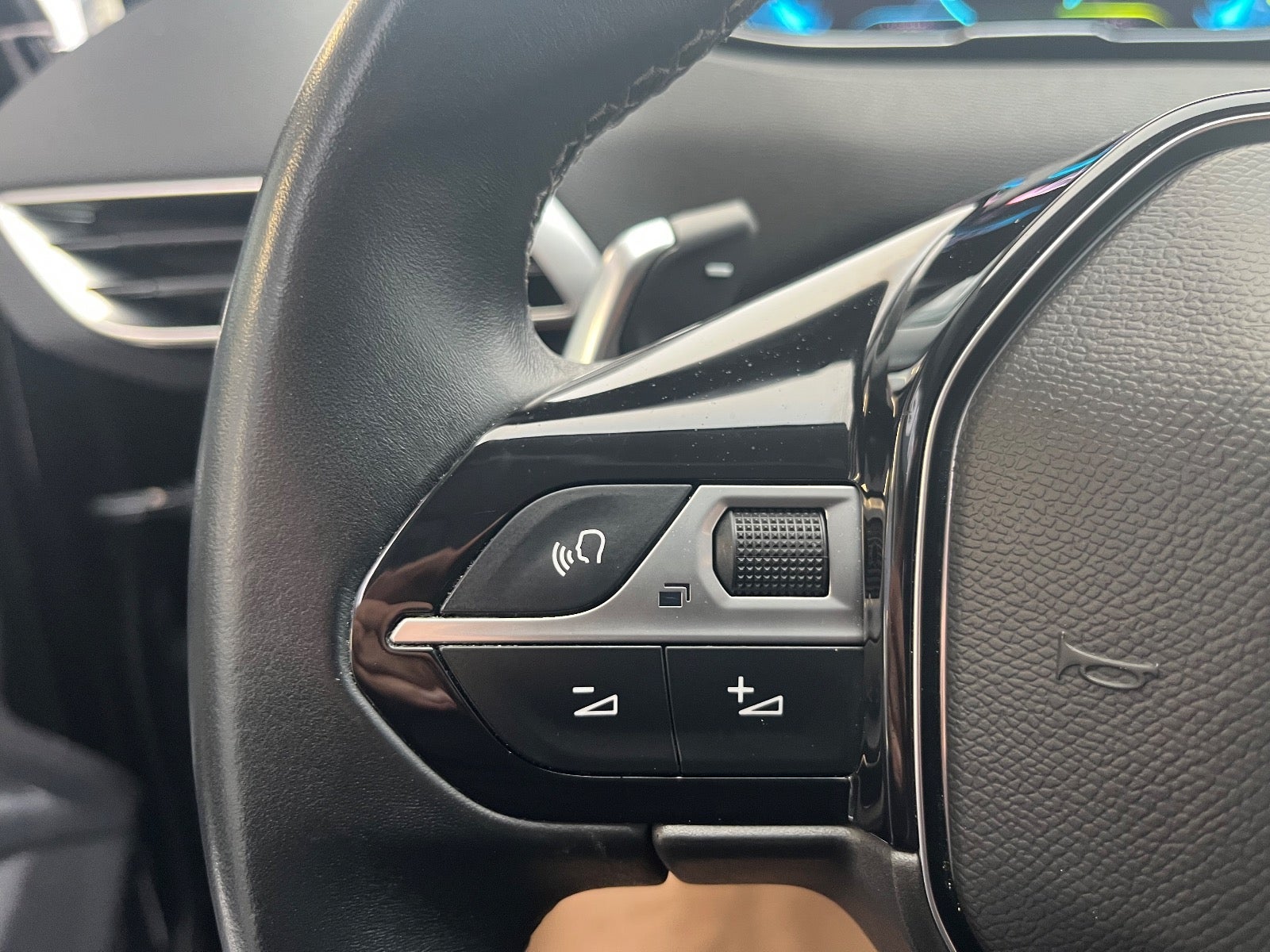 Billede af Peugeot 3008 1,6 Hybrid Allure Pack EAT8