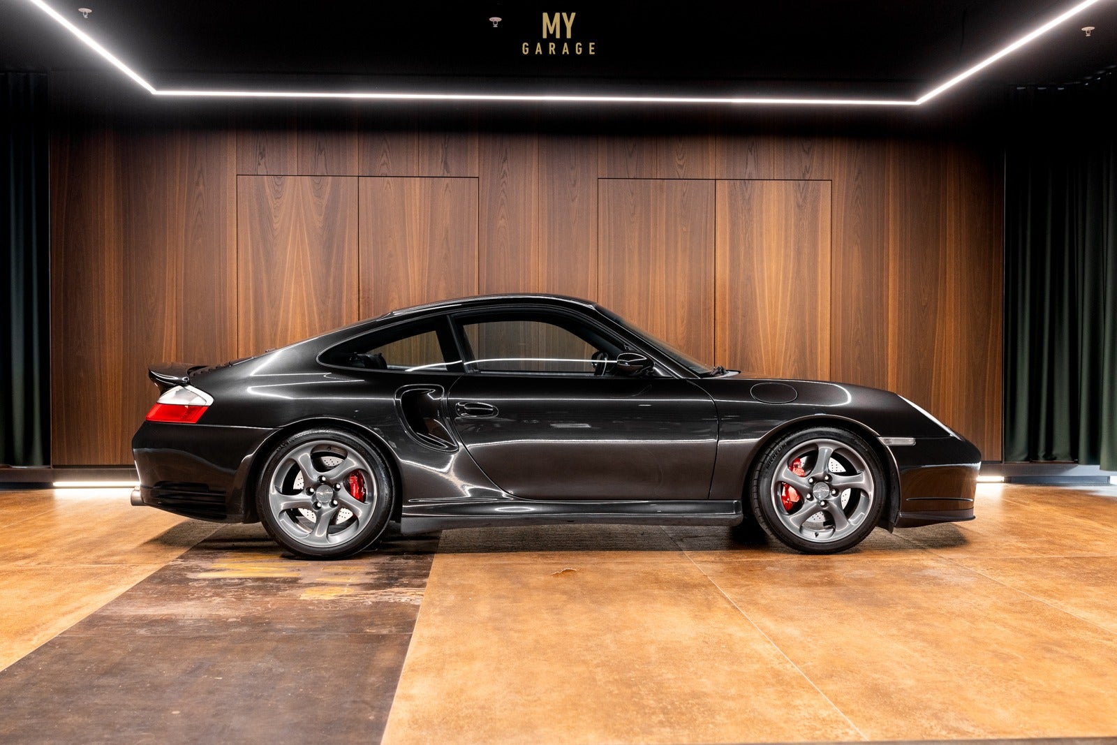 Porsche 911 Turbo - Coupé Tiptr.