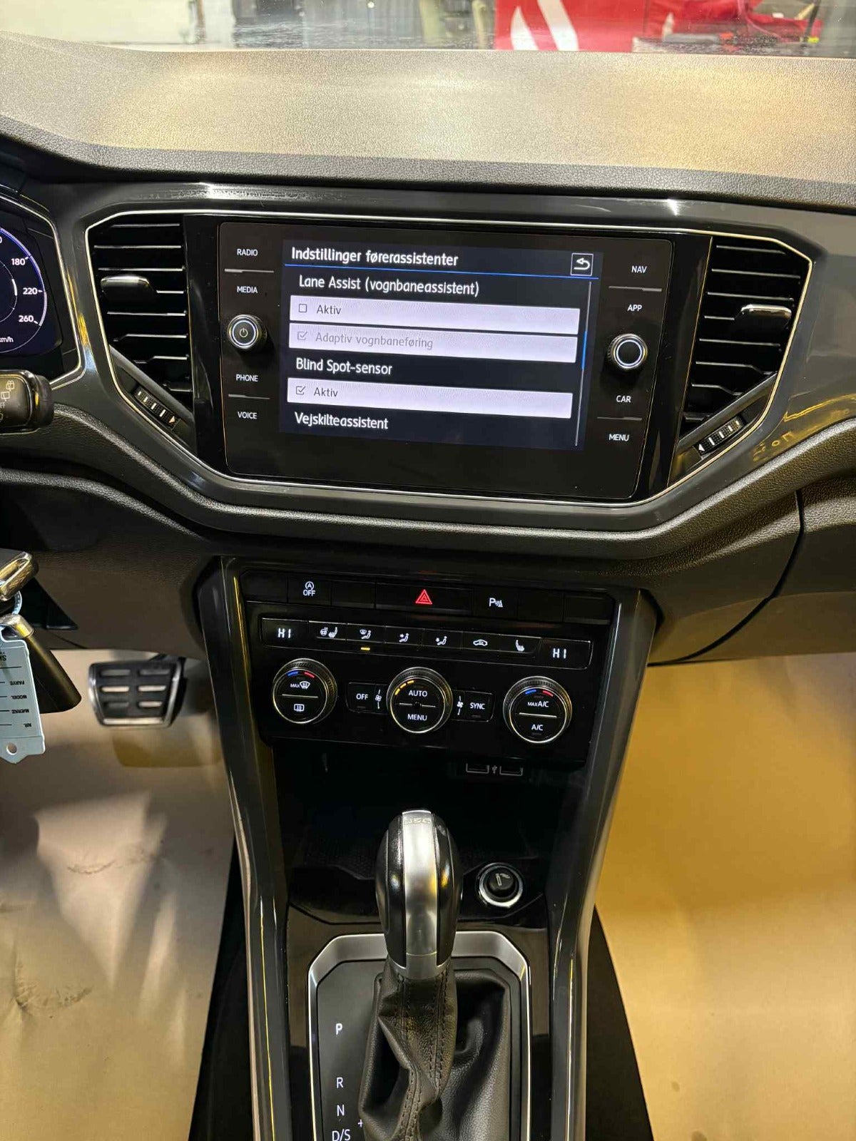 Billede af VW T-Roc 2,0 TSi 190 DSG 4Motion