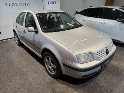 VW Bora 1,6  4d