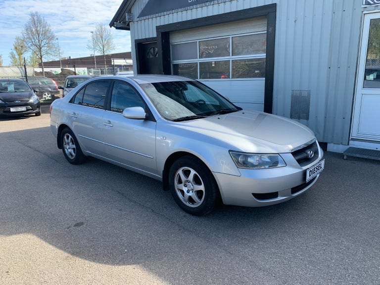 Hyundai Sonata CRDi GL