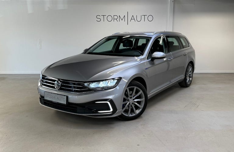 VW Passat GTE Variant DSG