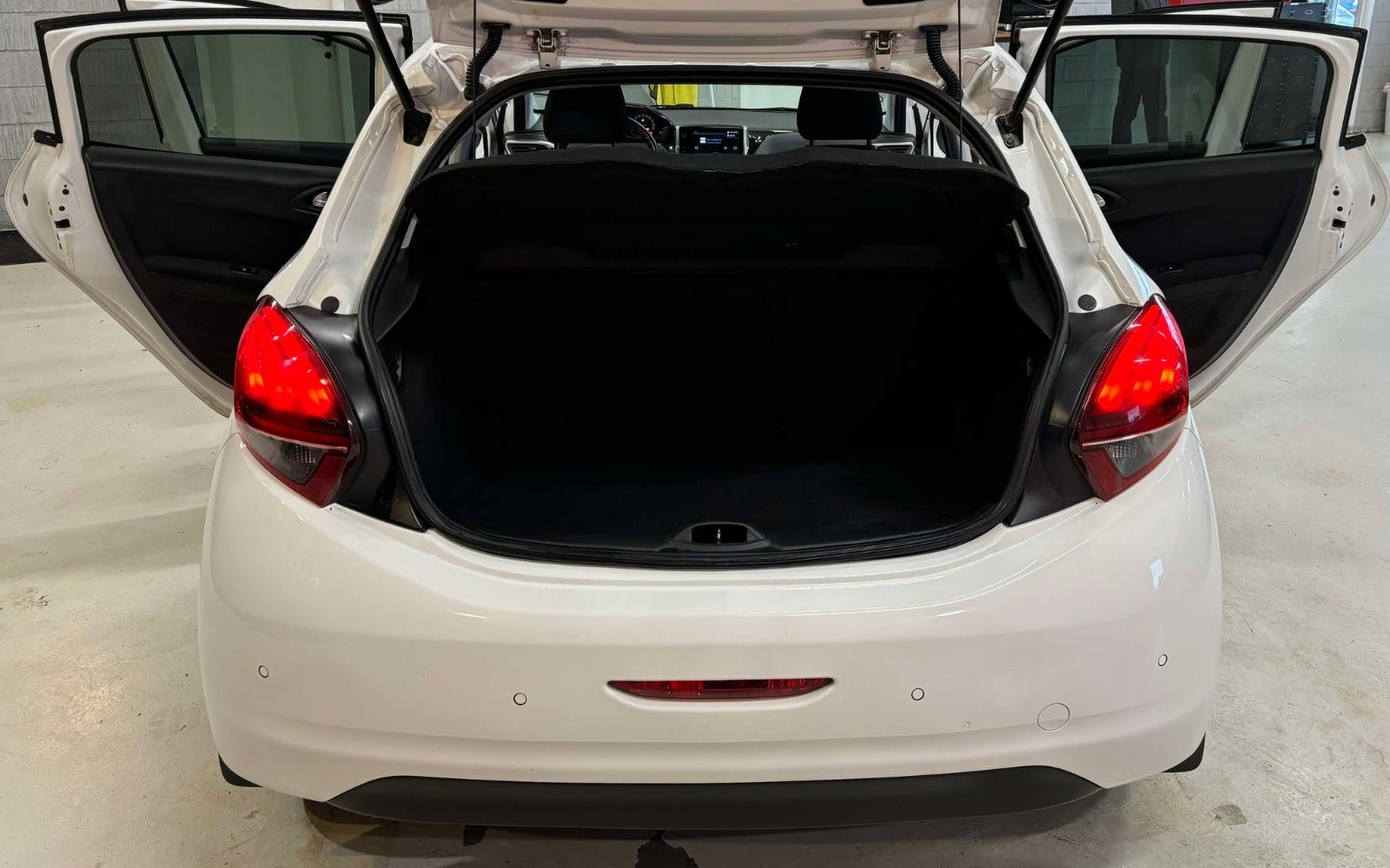 Billede af Peugeot 208 1,2 PureTech 82 Allure+