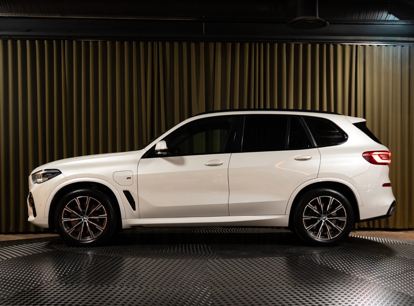 Billede af BMW X5 3,0 xDrive45e M-Sport aut.