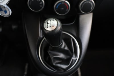 Mazda 2 Takara Edition