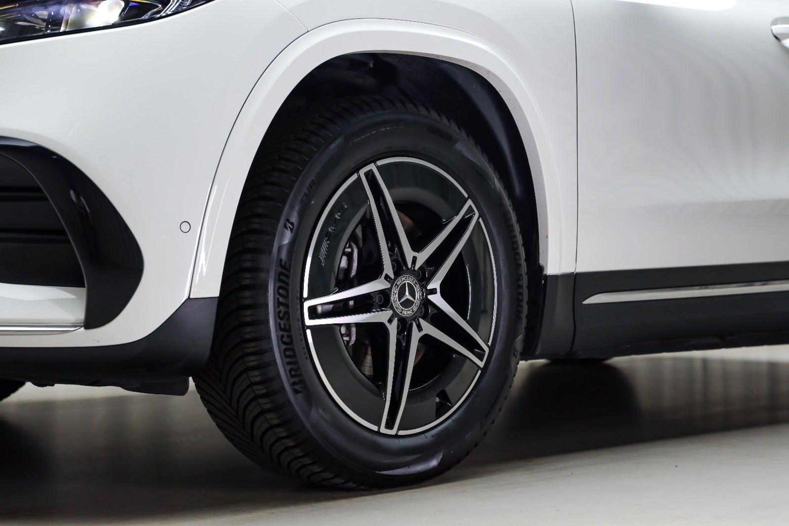 Mercedes-Benz EQA 250+ (8/8)