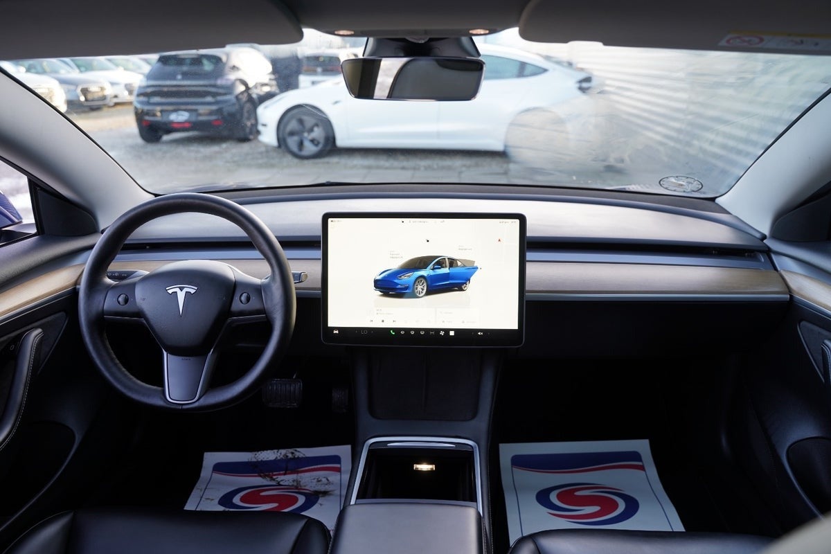 Billede af Tesla Model 3  RWD