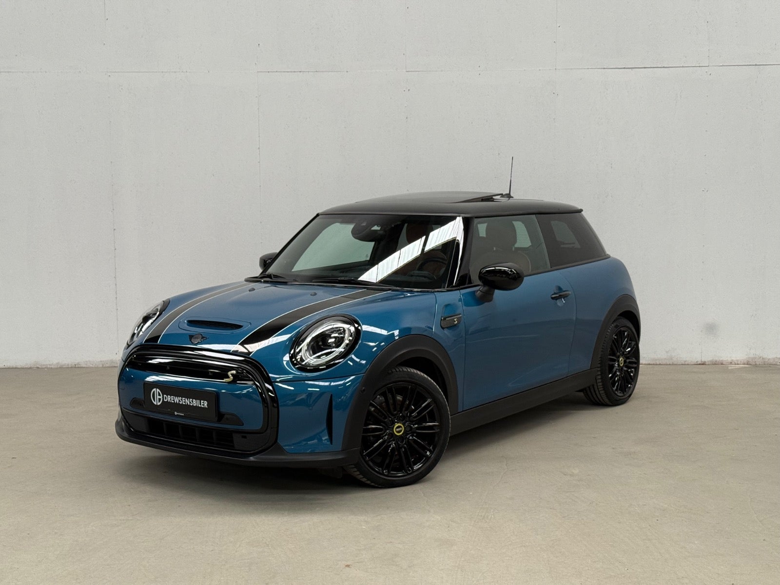 MINI Cooper SE  A