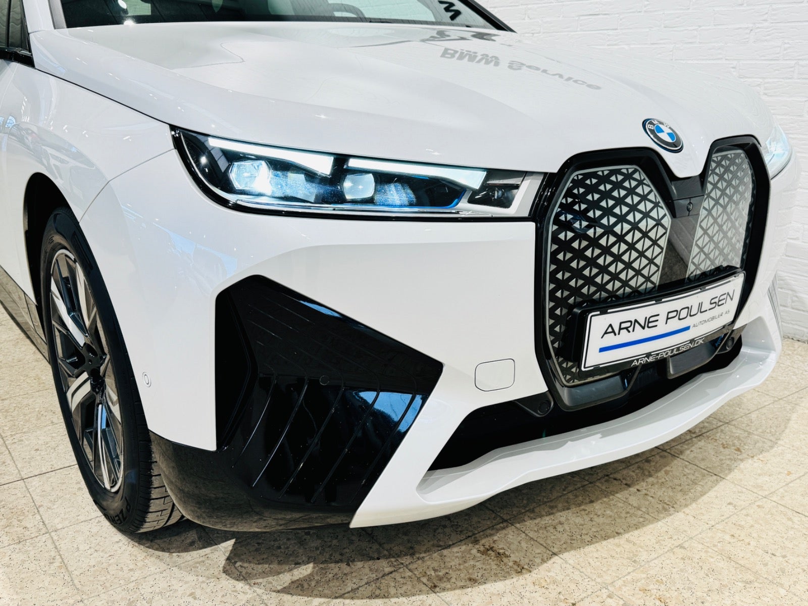 BMW iX  xDrive40 Supercharged,  5-dørs