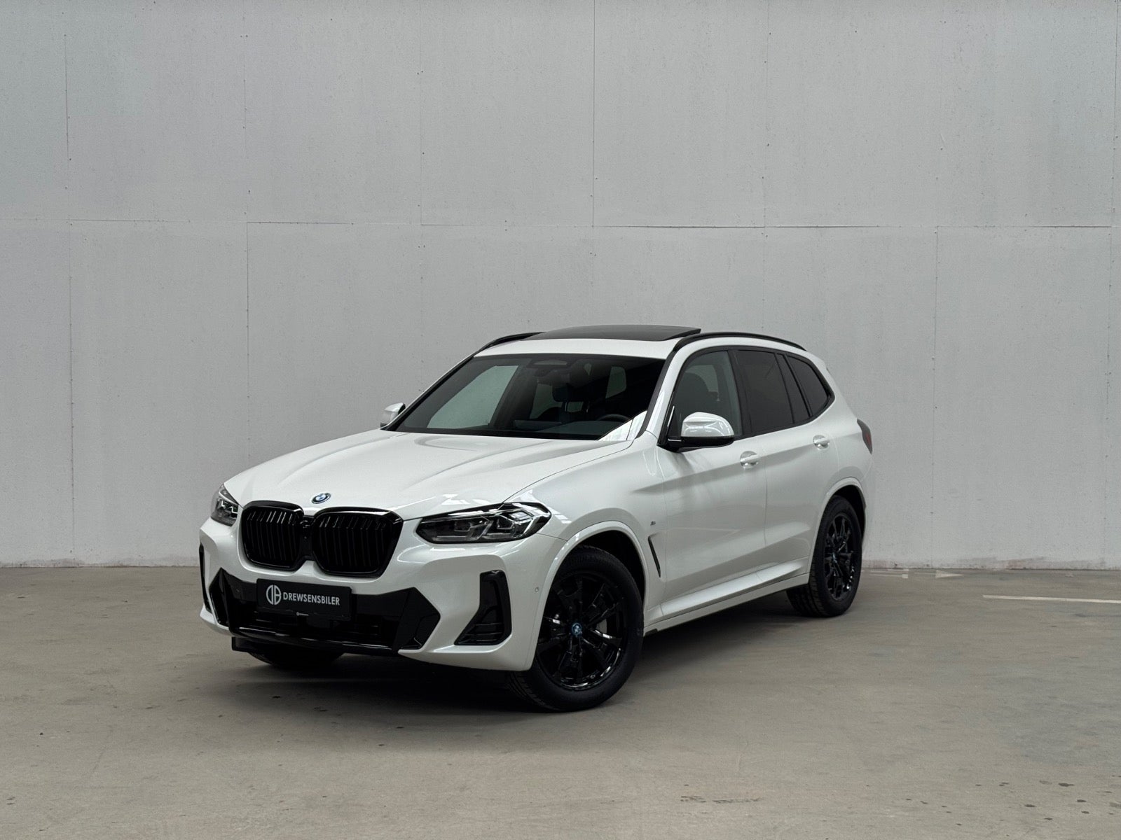 BMW iX3 Charged M-Sport A