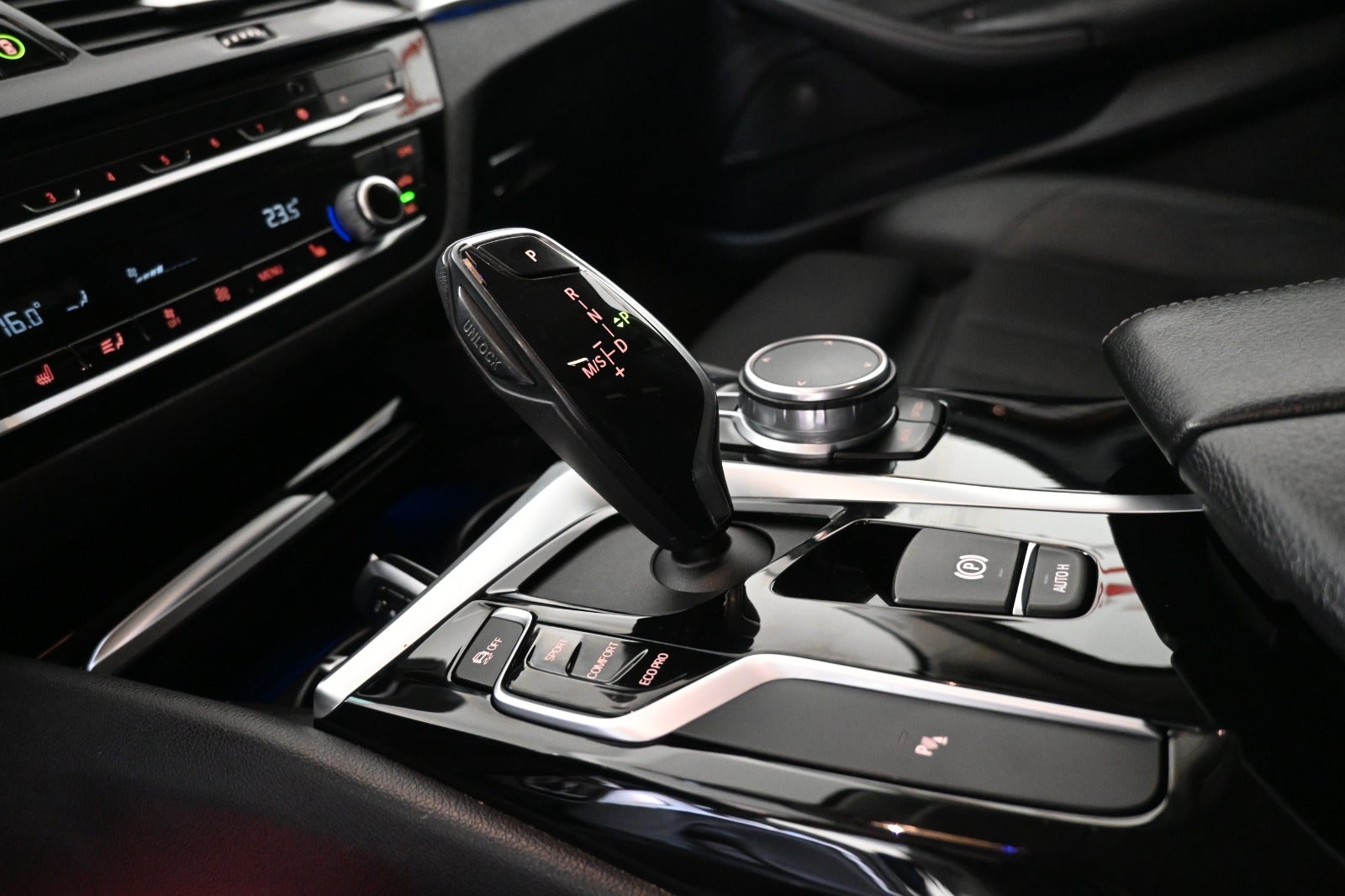 BMW 520d Touring Sport Line aut.