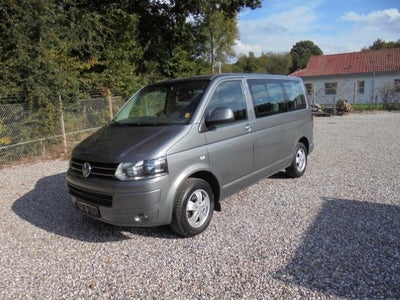 VW Caravelle 2,0 TDi 140 Comfortline kort 4d