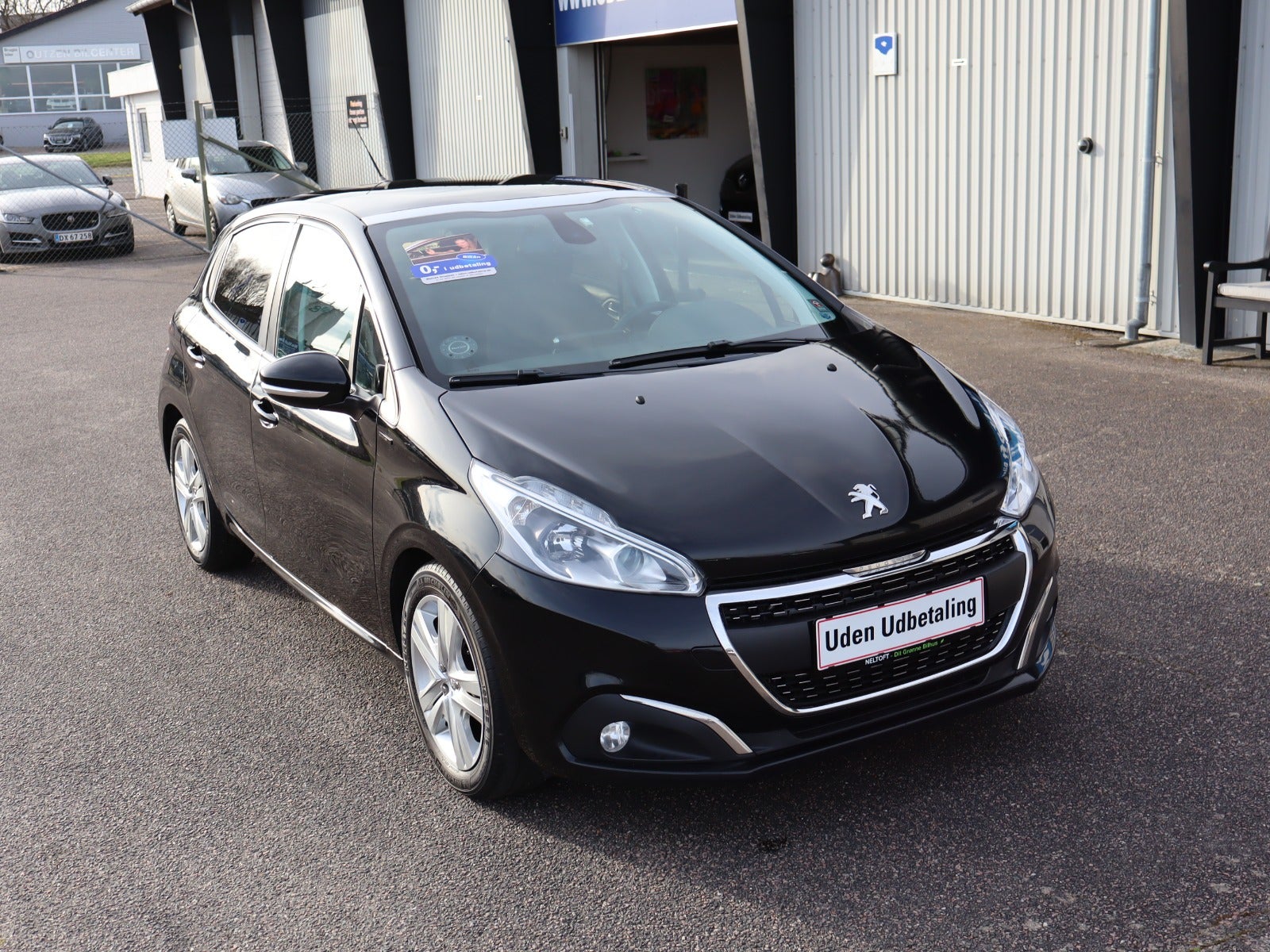 Billede af Peugeot 208 1,5 BlueHDi 100 Allure Sky
