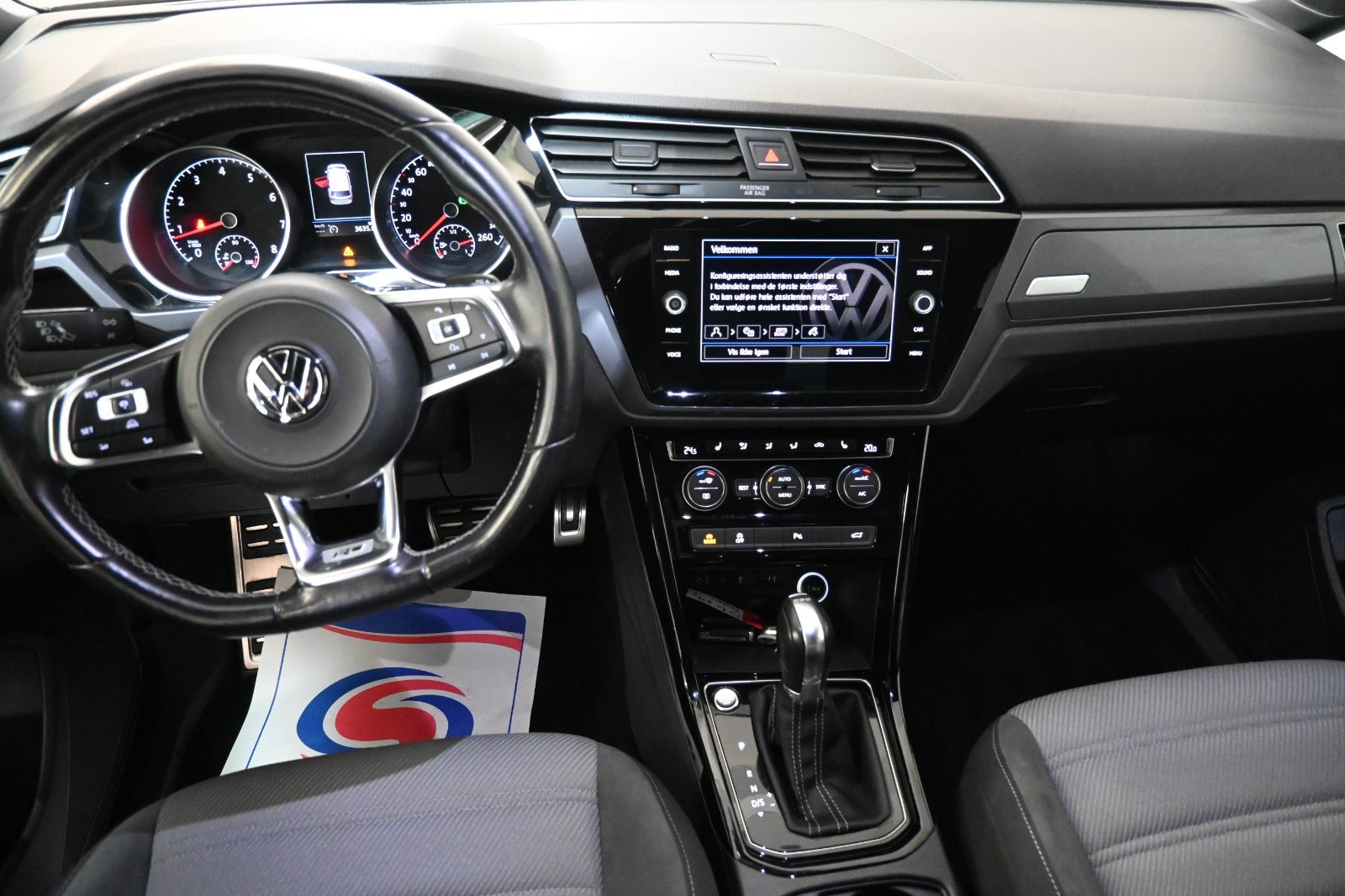 VW Touran TSi 150 R-line DSG 7prs