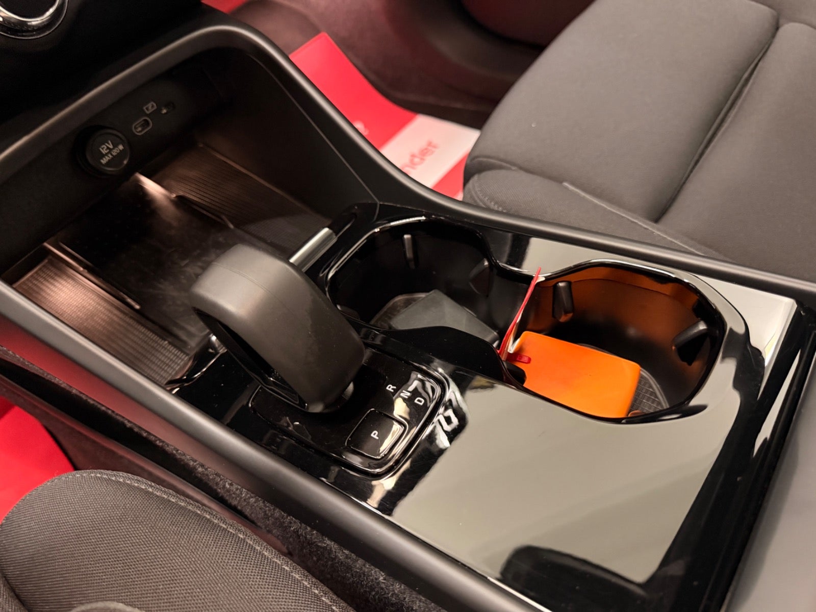 Billede af Volvo XC40  P6 ReCharge Core