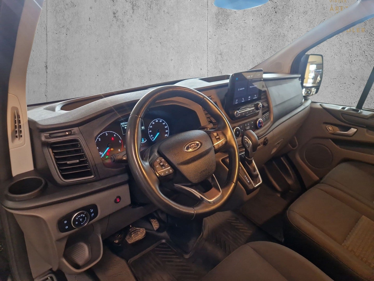 Billede af Ford Transit Custom 300L 2,0 TDCi 130 Trend aut.