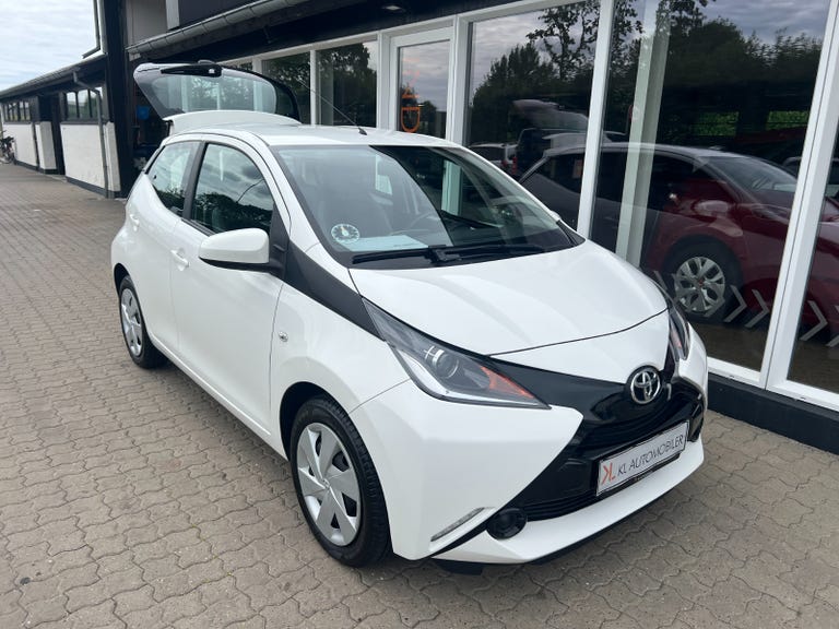 Toyota Aygo VVT-i x-touch