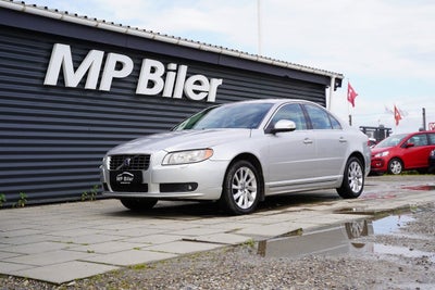 Volvo S80 2,5 T Momentum aut. Benzin aut. Automatgear modelår 2006 km 194700 Beige nysynet klimaanlæ