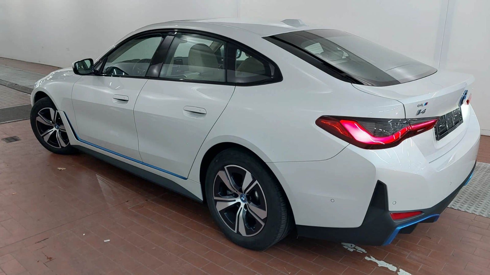 BMW i4 eDrive40