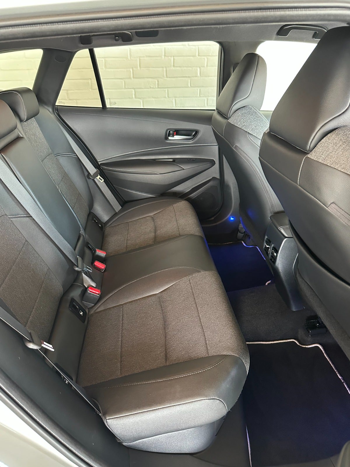 Billede af Toyota Corolla 2,0 Hybrid H3 Premium Touring Sports MDS