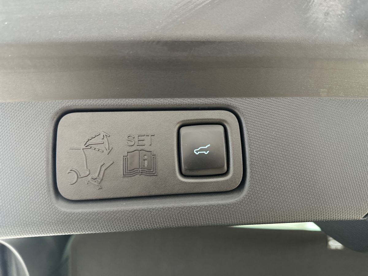 Ford Mustang Mach-E Standard Range billede 20