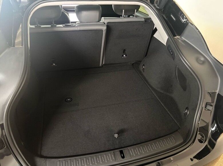 MG IM6 Performance AWD
