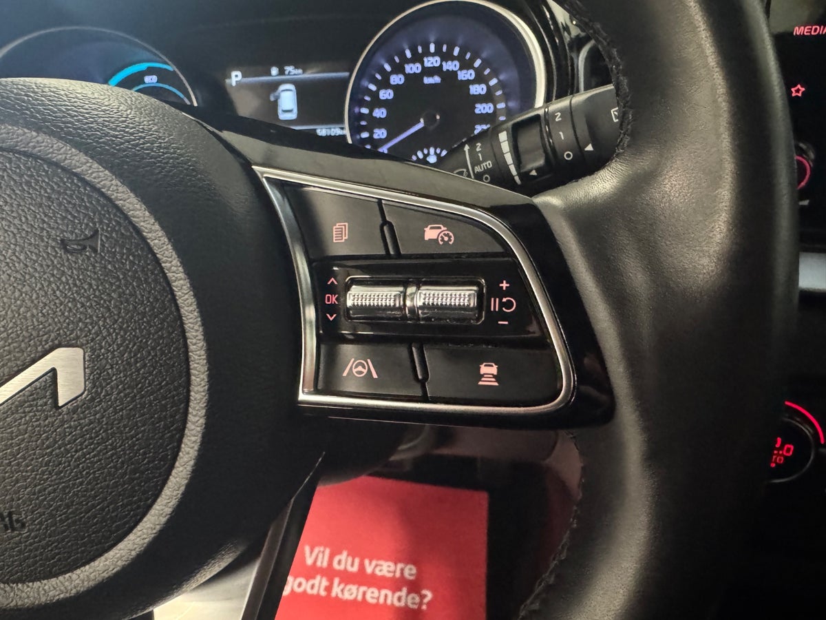 Kia Ceed PHEV Prestige SW DCT