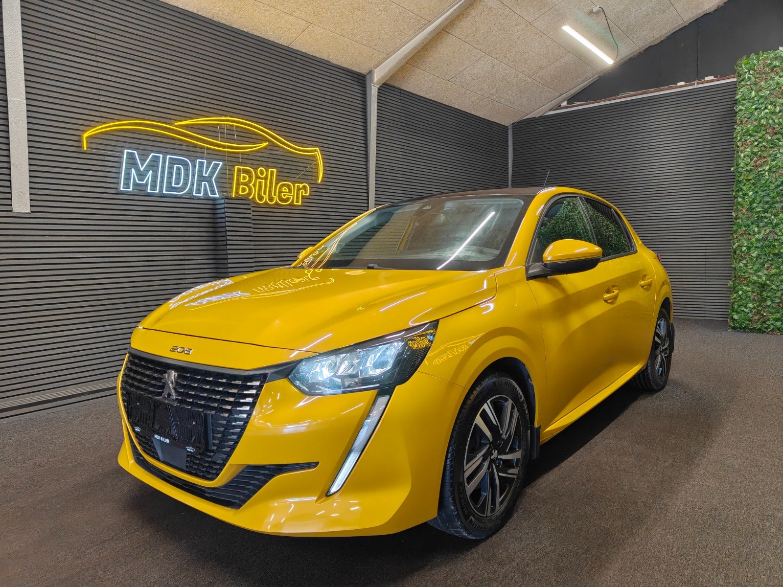 Billede af Peugeot 208 1,5 BlueHDi 100 Allure Sky