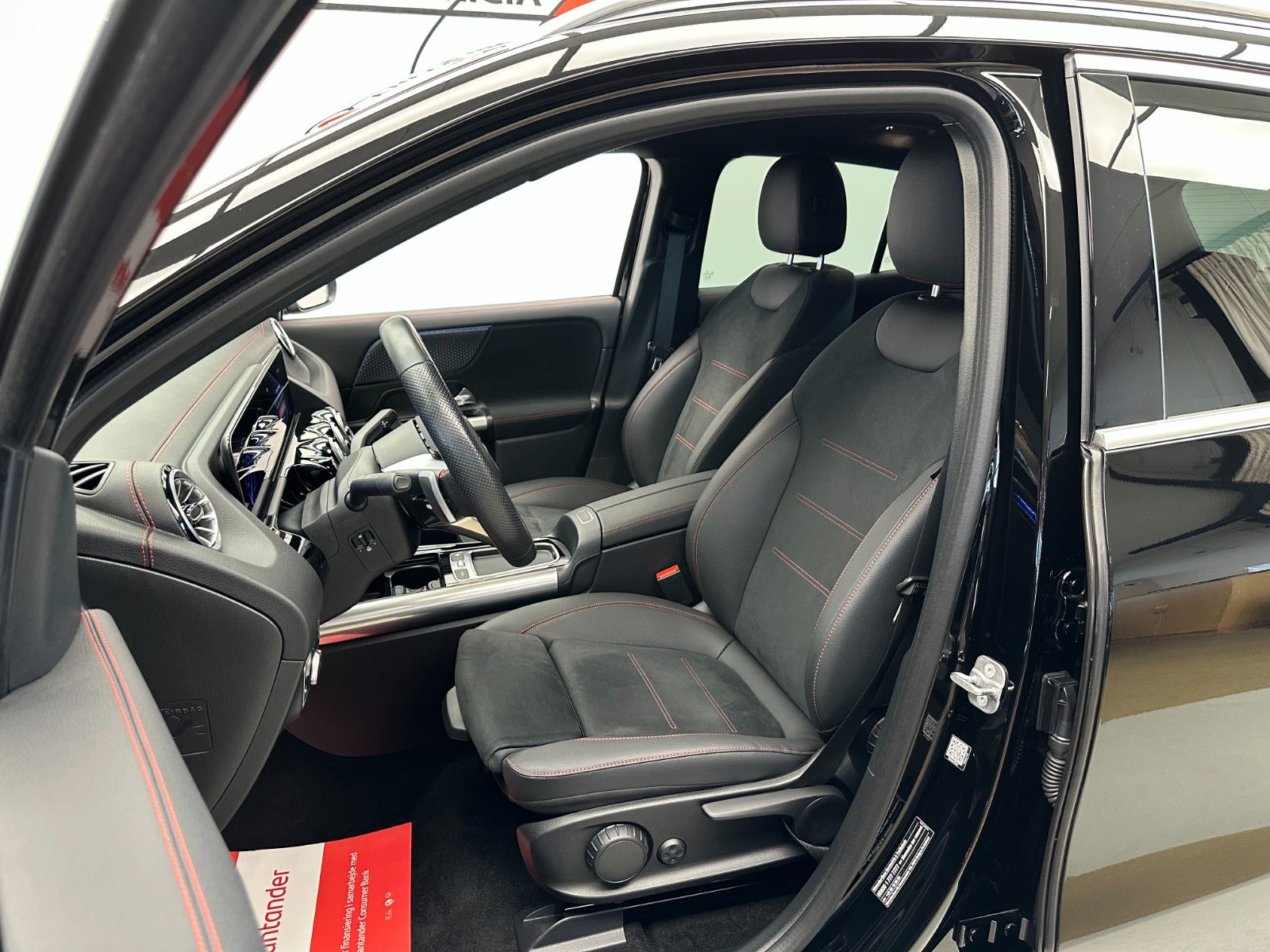Billede af Mercedes EQA350  AMG Line 4Matic