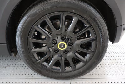 MINI Cooper SE Edition Premium Plus