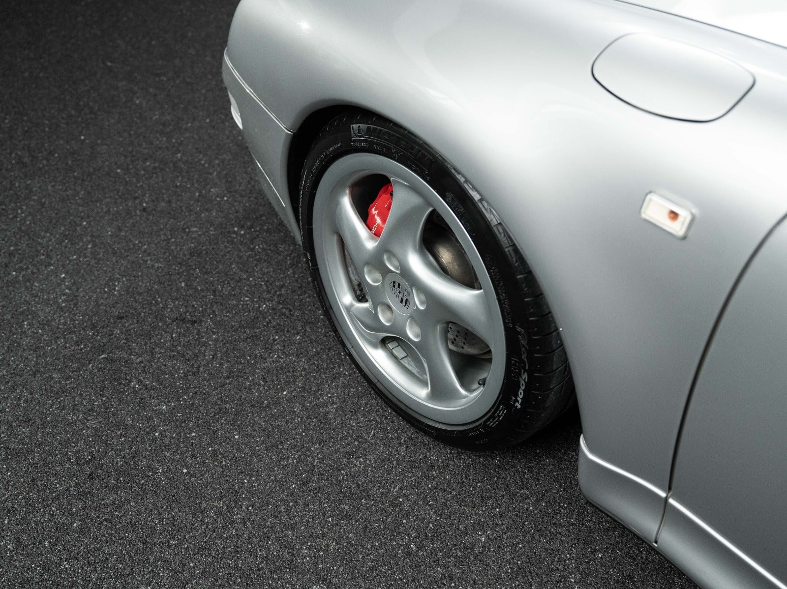 Gallery image 6 of 18