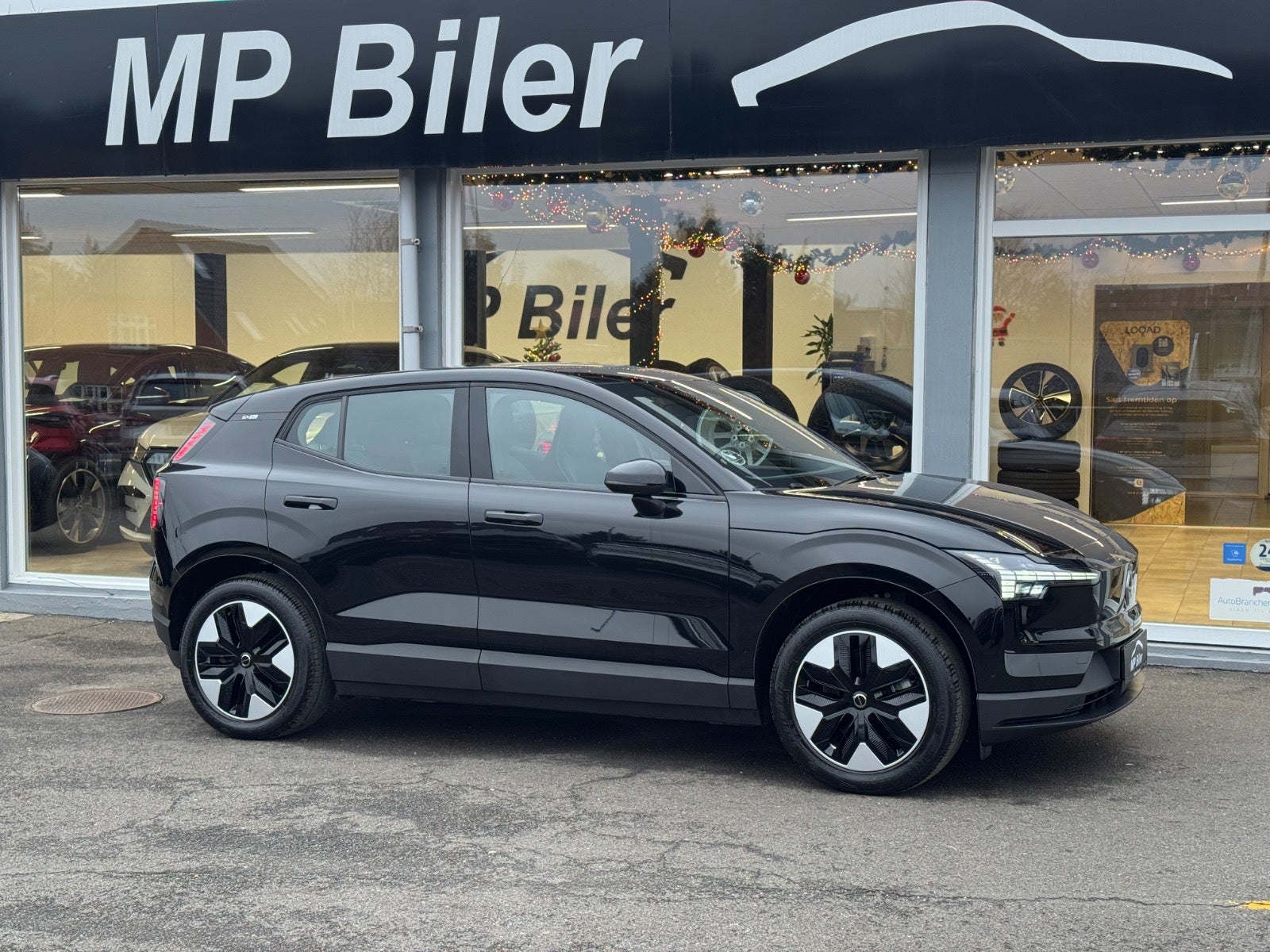 Billede af Volvo EX30  Standard Range Core