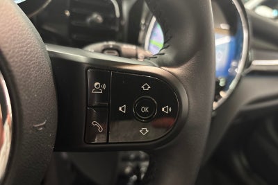 MINI Cooper SE Essential