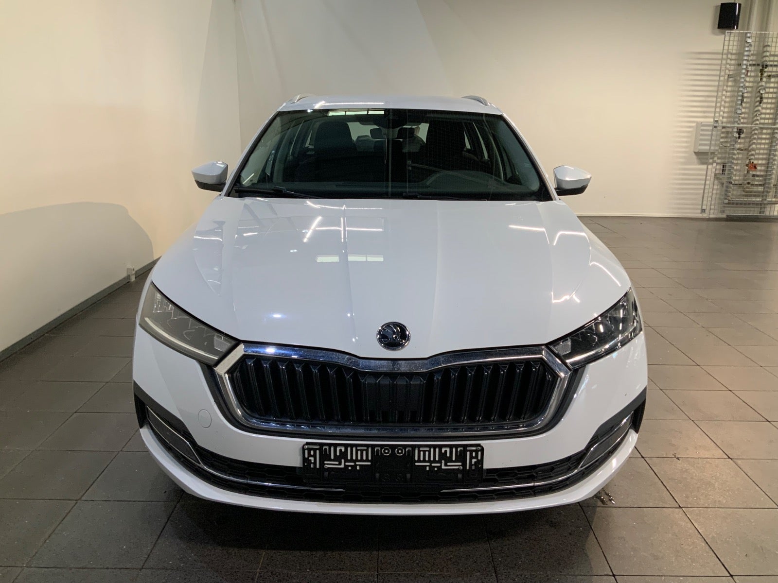 Skoda Octavia (2/8)