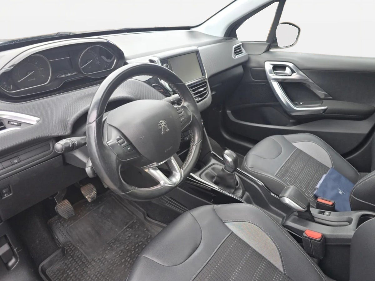 Billede af Peugeot 2008 1,2 e-THP 110 Allure Sky