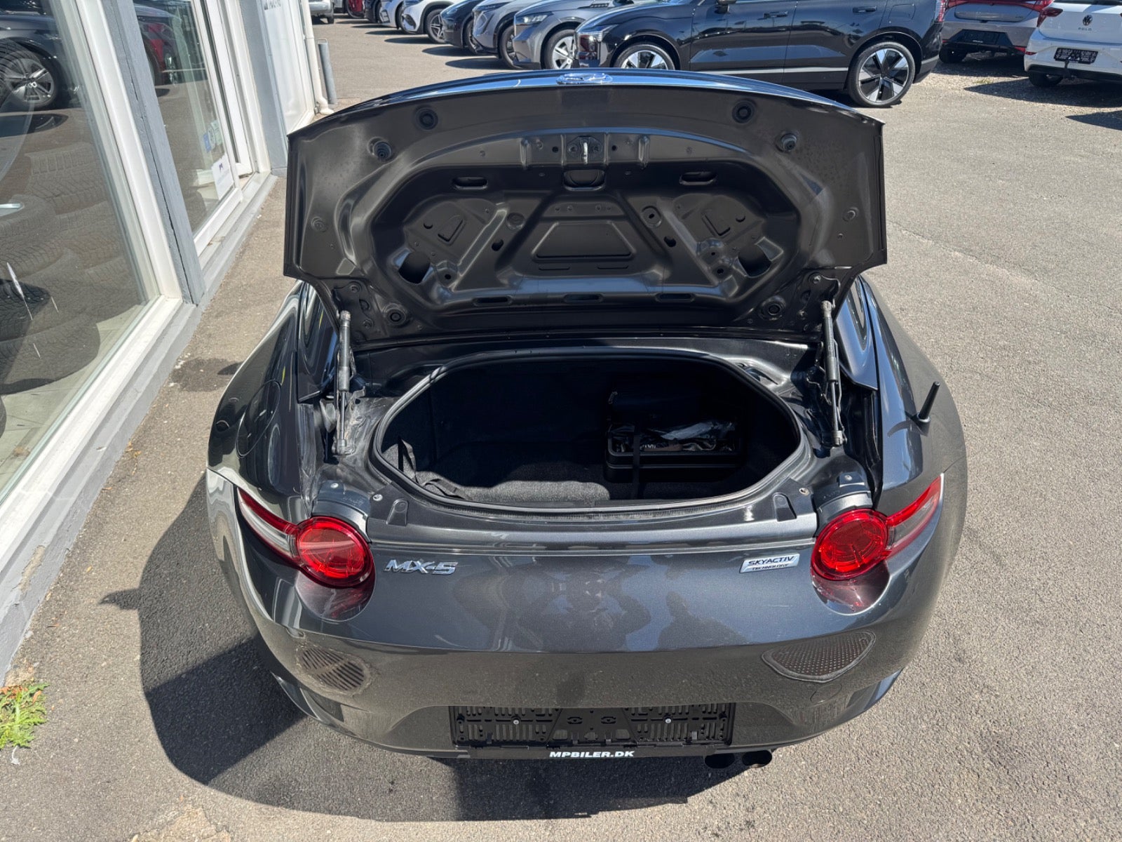 Billede af Mazda MX-5 1,5 SkyActiv-G 131 RF Edition