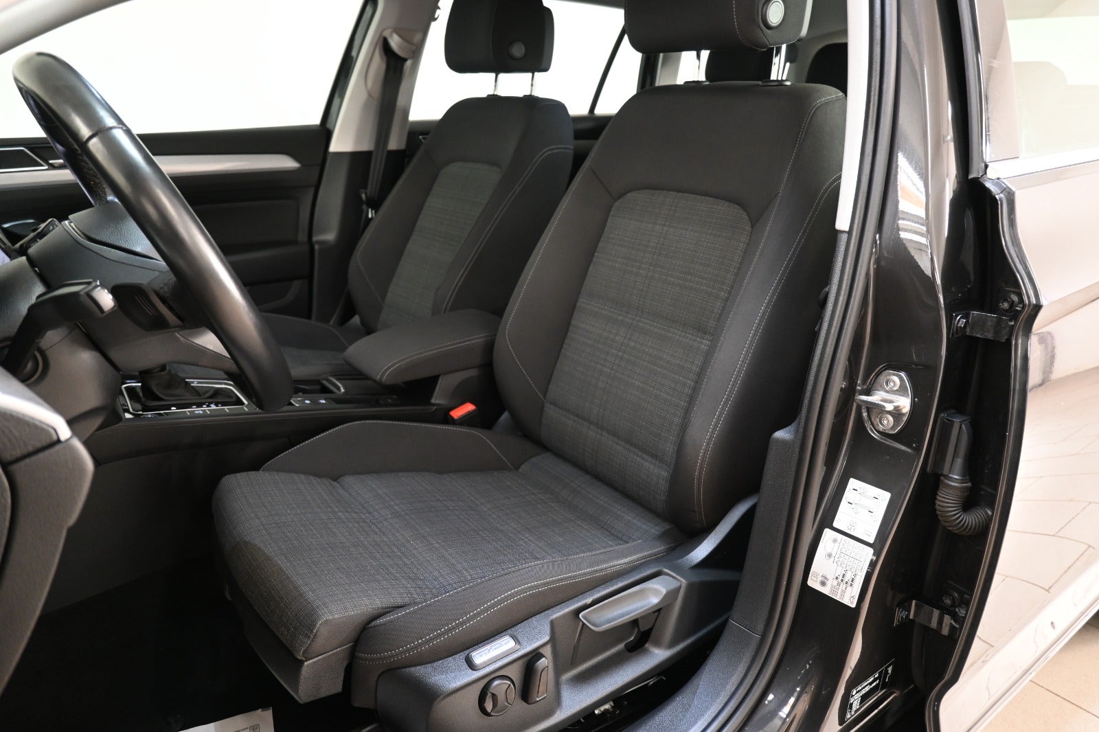 VW Passat TSi 150 Business+ Variant DSG