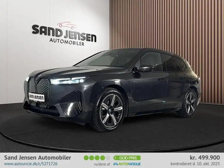 BMW iX xDrive40 Supercharged
