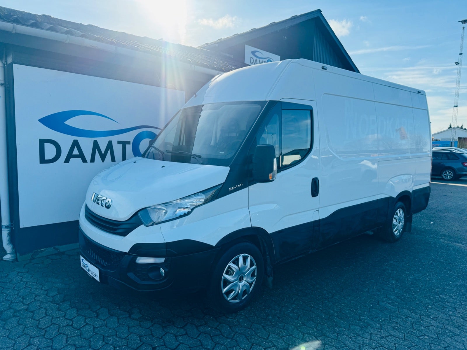 Iveco Daily 35S14 12m³ Van