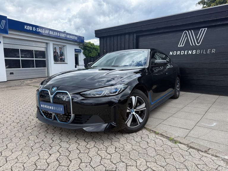 BMW i4 eDrive35