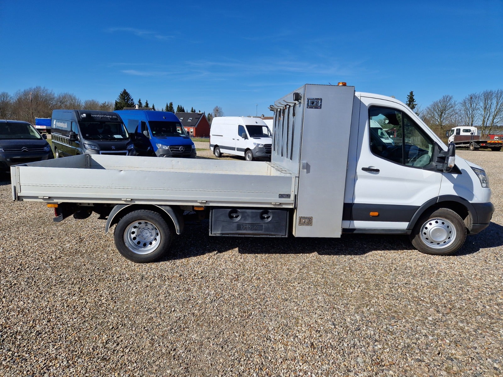 Billede af Ford Transit 350 L2 Chassis 2,0 TDCi 170 Lodvogn RWD