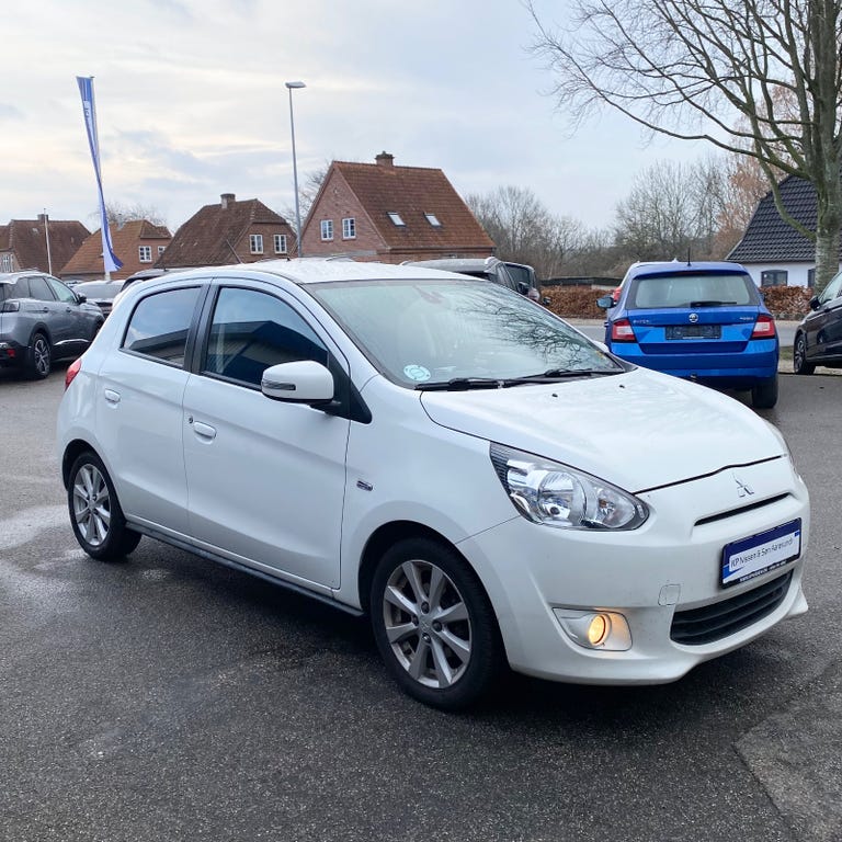 Mitsubishi Space Star Intense